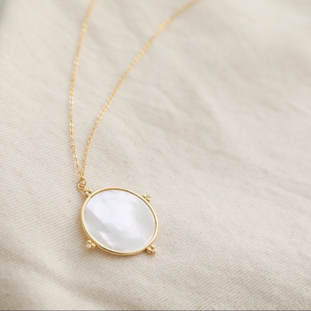 Mother of Pearl Necklace | 14k Gold Plated - Picture 5 of 8